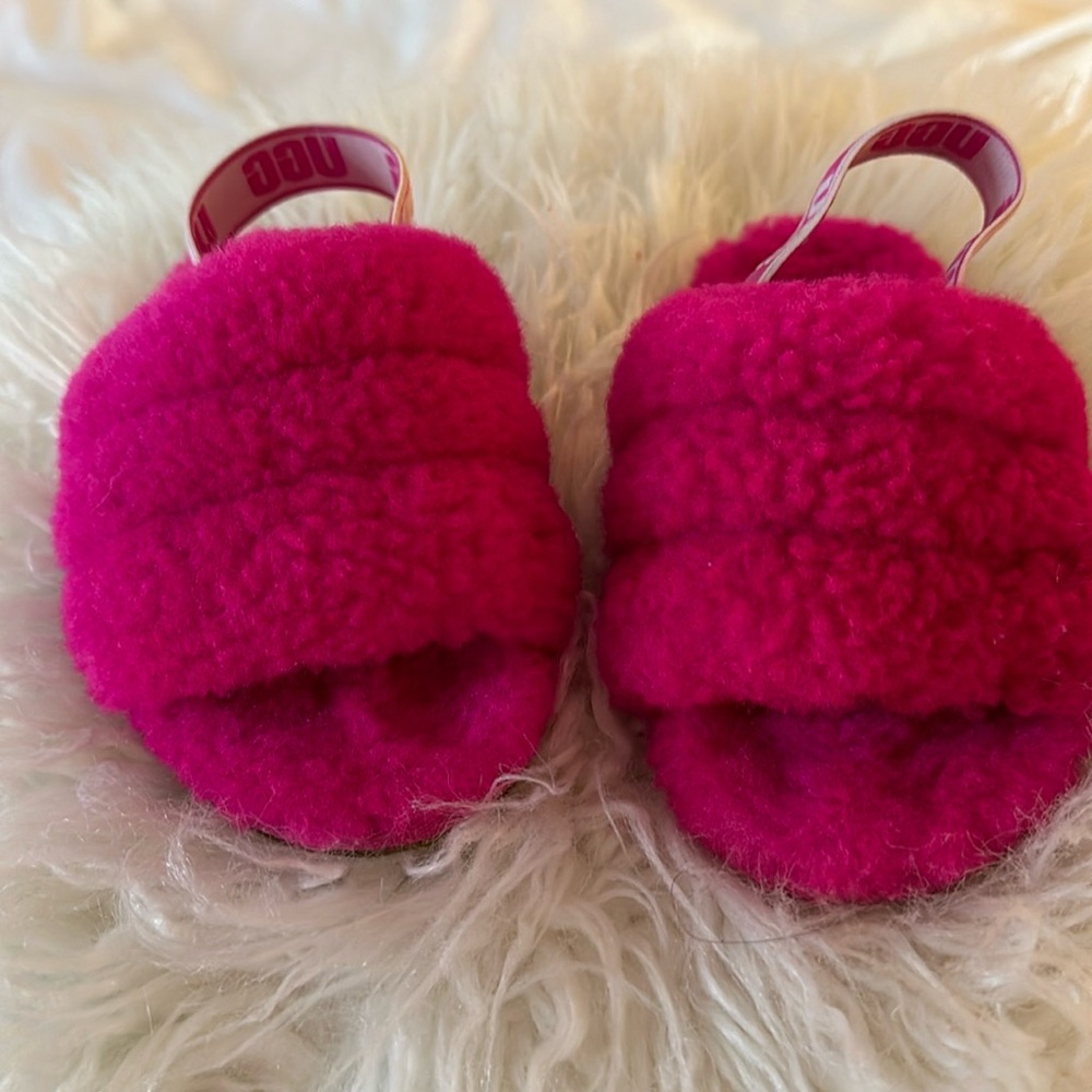 Ugg rose pink Fluff Yeah slide